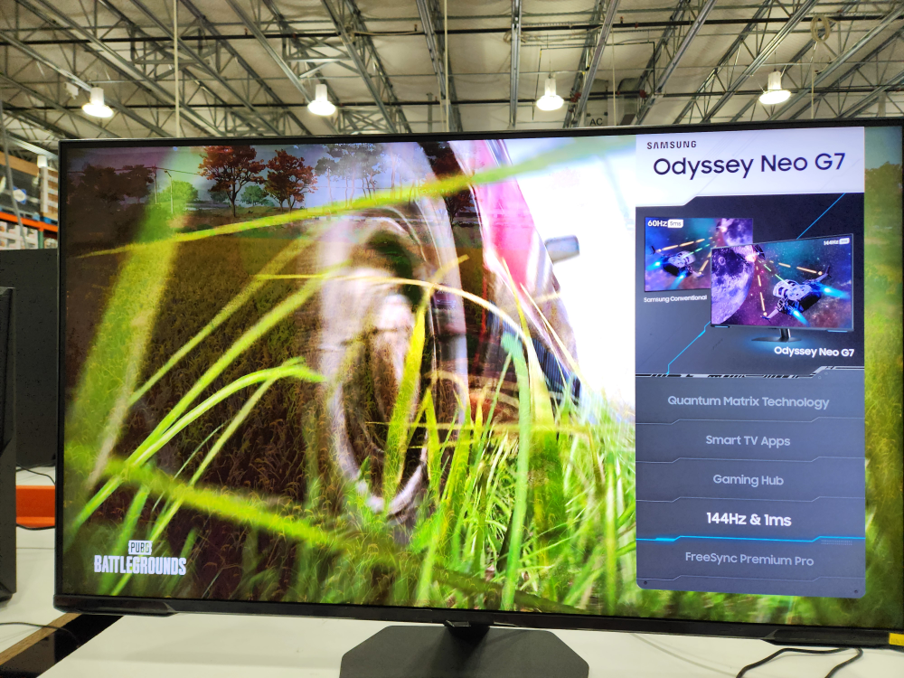 Samsung Odyssey Neo G7 Gaming Monitor
