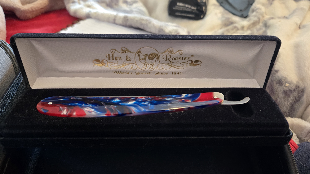 Hen & Rooster Straight Razor with Red, White, and Blue Handle - photo 3