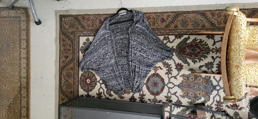 Knit Cardigan image indicator(4)