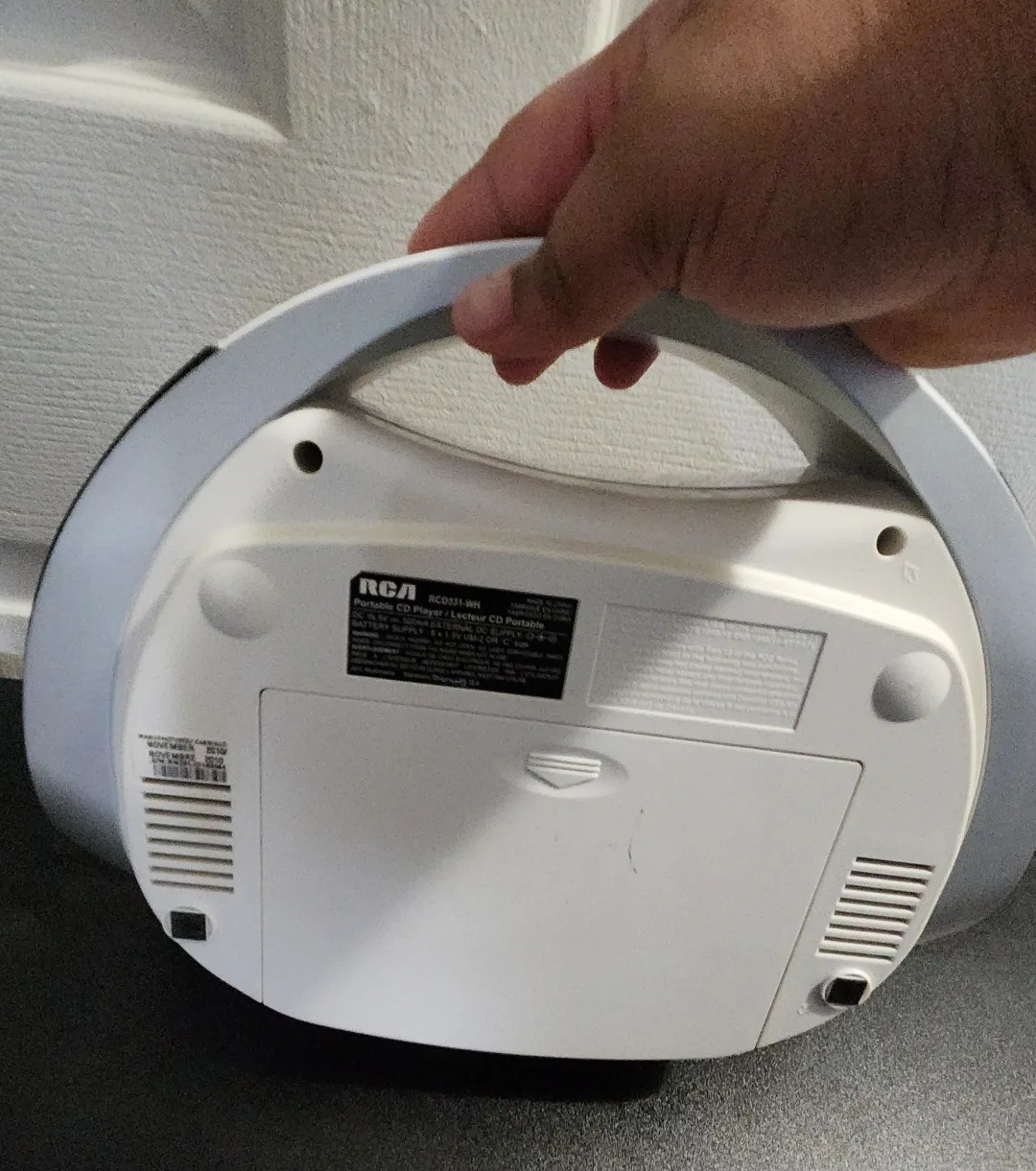 📻Trift RCA Portable CD Player with Radio image indicator(4)