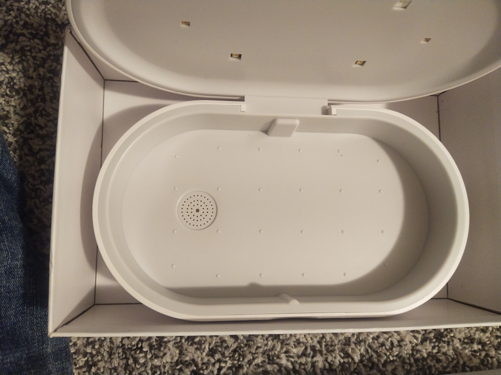 The Clean Phone UV-C Phone Sanitizer & Wireless Charger - photo 2