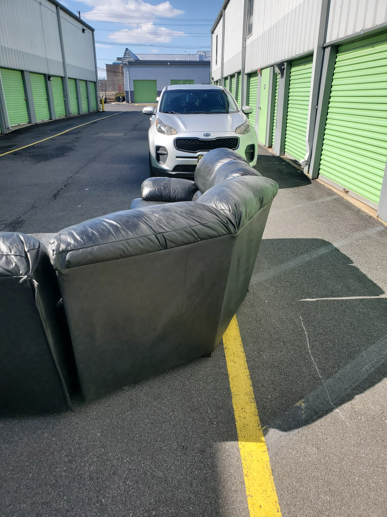 Black Leather Sectional Sofa - photo 3