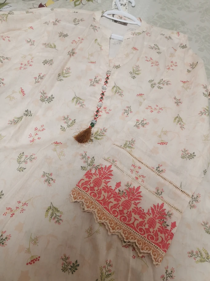 ACE Brand Women's Floral Kurti - Size Medium - photo 3