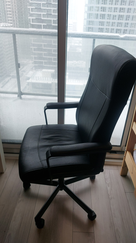 IKEA MILLBERGET Swivel Chair - Murum Black