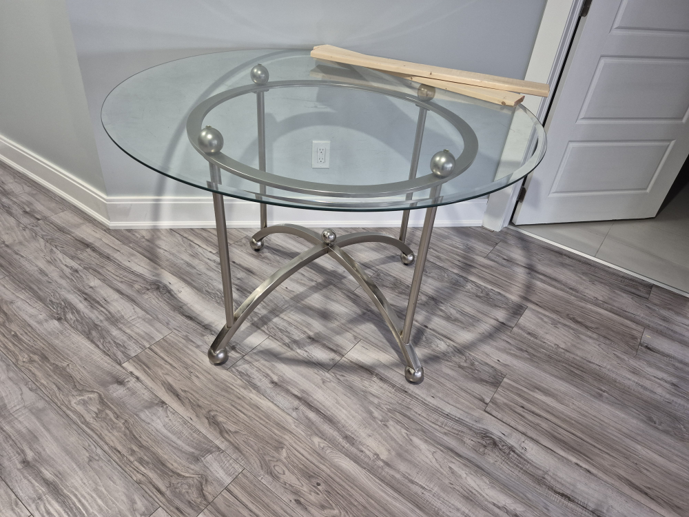 Round Glass Kitchen Table - photo 3