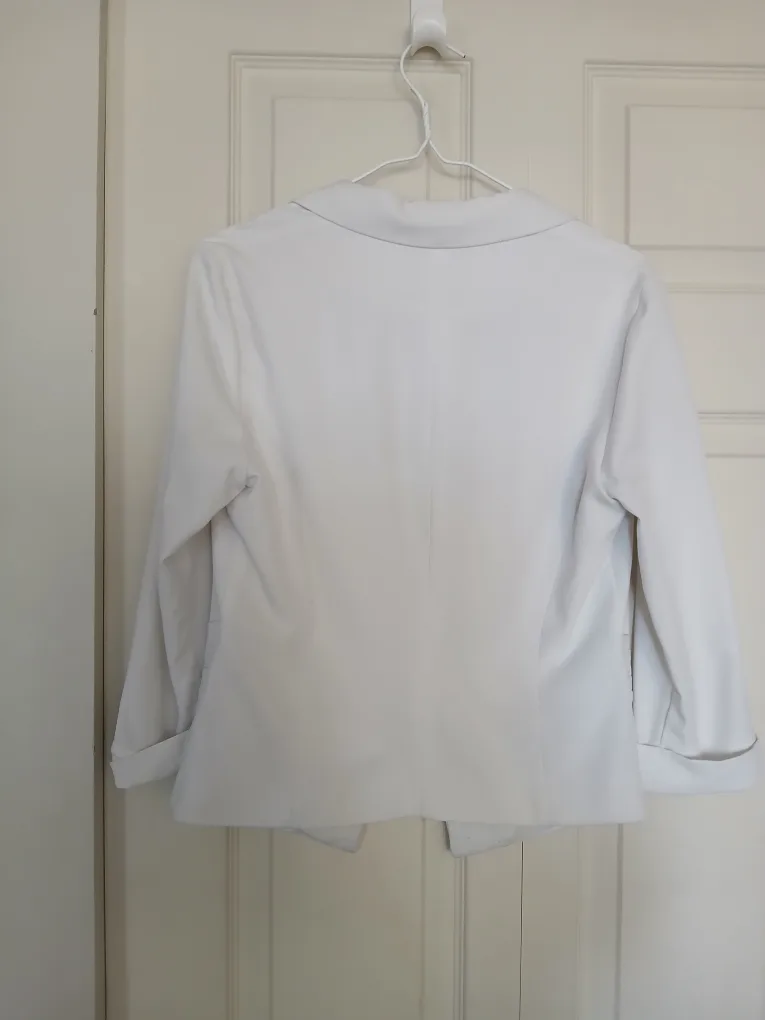 Dynamite White Blazer Size Small (S) image indicator(5)