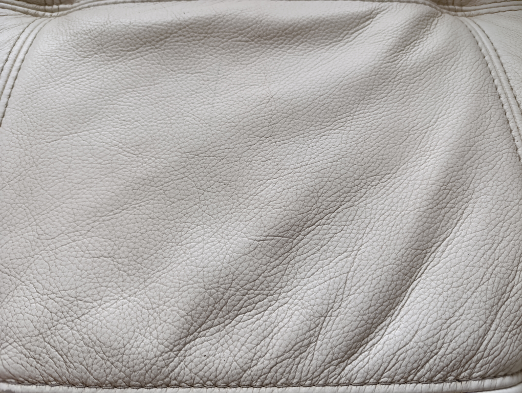 White Leather Sectional Sofa - photo 4