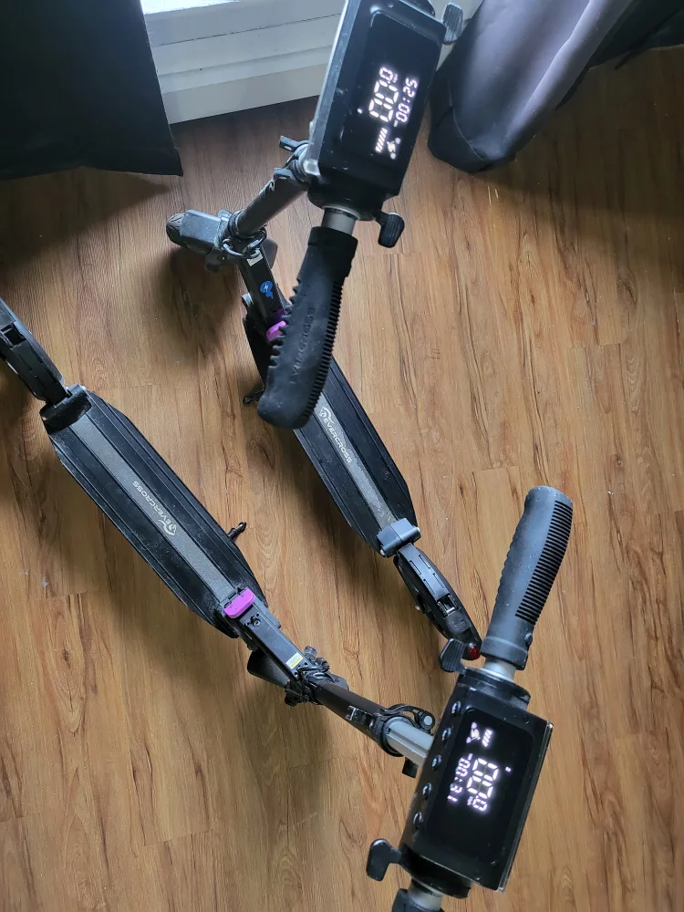 Pair of Electronic scooters Evercross EV08E image indicator(2)