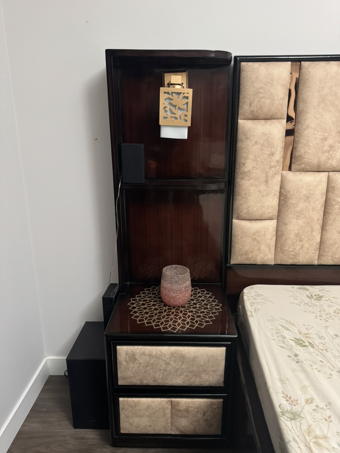 King size bed for sale - photo 2