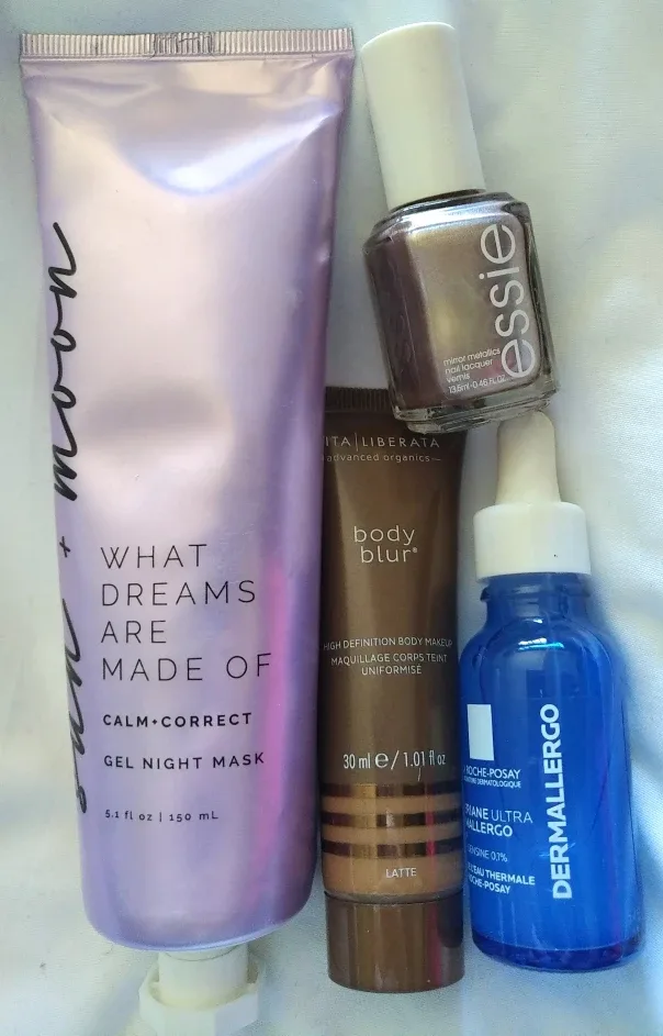 Skincare Bundles - Priced For Quick Sale - Saving For A Vet Bill image indicator(5)