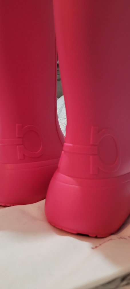 Salvatore Ferragamo Pink Rubber Rain Boots - Size 8 - photo 2