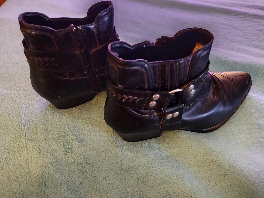 Dark Brown Leather Western Ankle Boots image indicator(4)