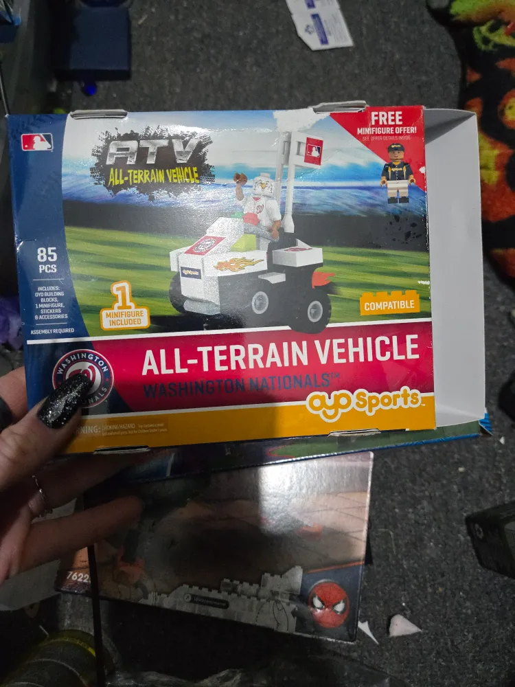 LEGO Marvel Spider-Man 76225, LEGO DREAMZ’Z 71454, & More! image indicator(2)