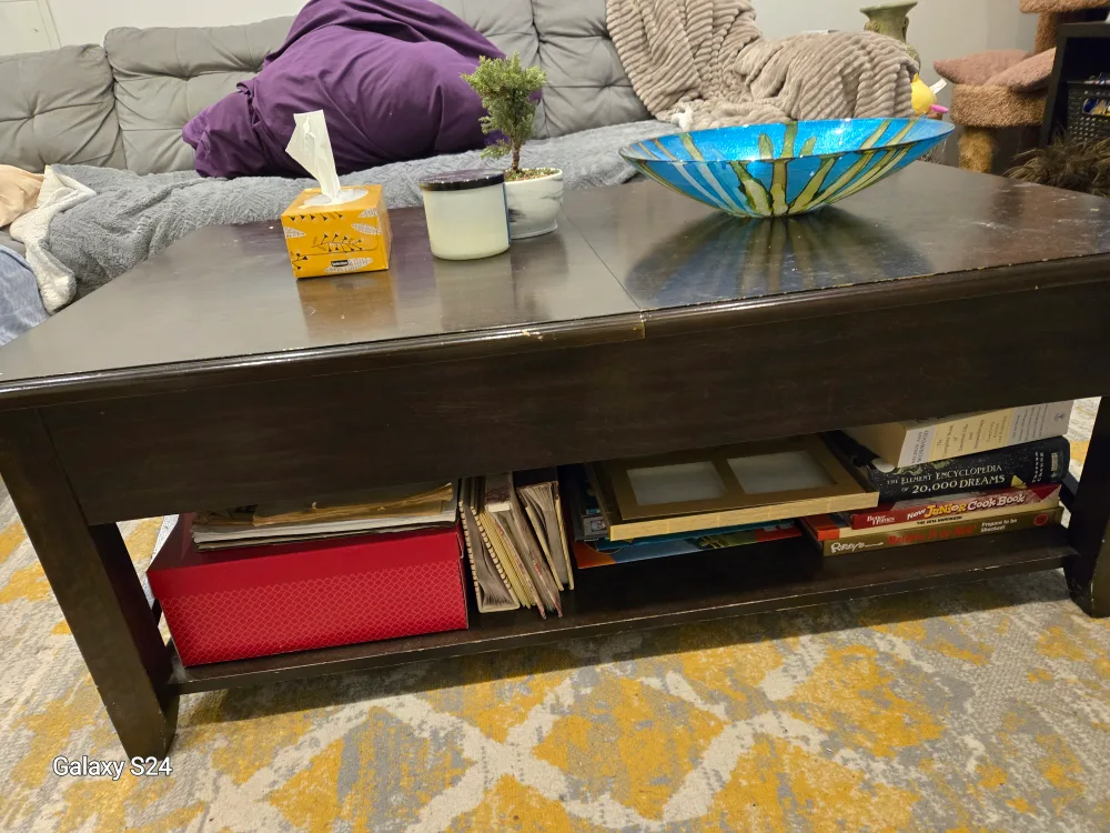 solid wood coffee table. image indicator(2)