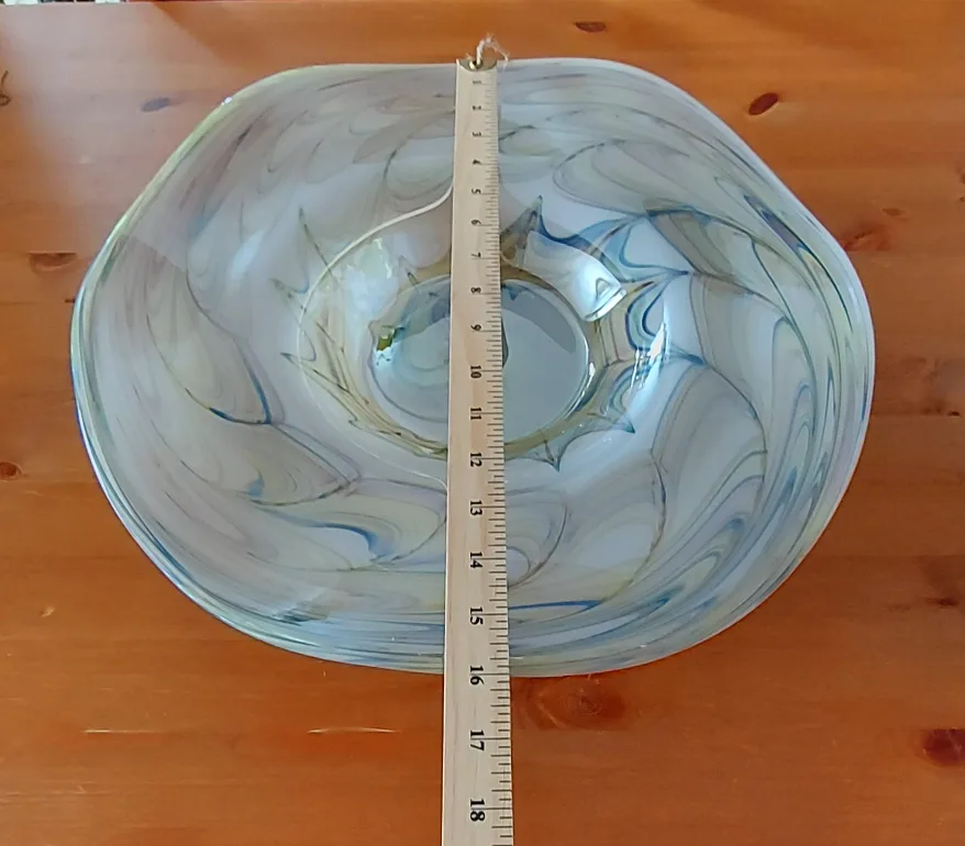 Large Decorative Glass Bowl, Swirled Design image indicator(2)