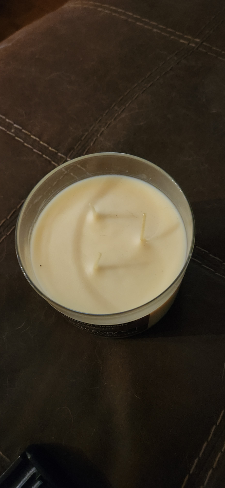 Candle-Lite Essential Elements Mahogany & Vetiver Soy Wax Candle - photo 2