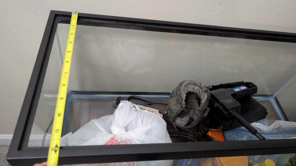 15 Gallon Aquarium Tank with Accessories - photo 2