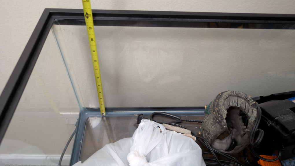 15 Gallon Aquarium Tank with Accessories - photo 4