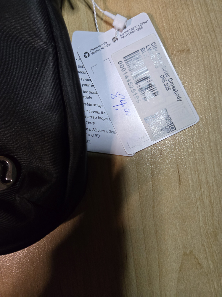 Lululemon crossbody bag - photo 2
