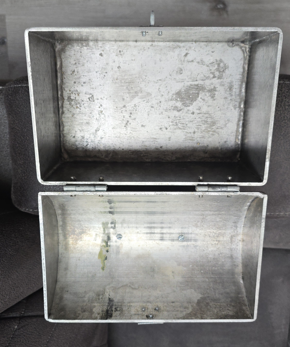 Vintage Aluminum Box with Unique "D" shaped Handle (Dover SE) - photo 3