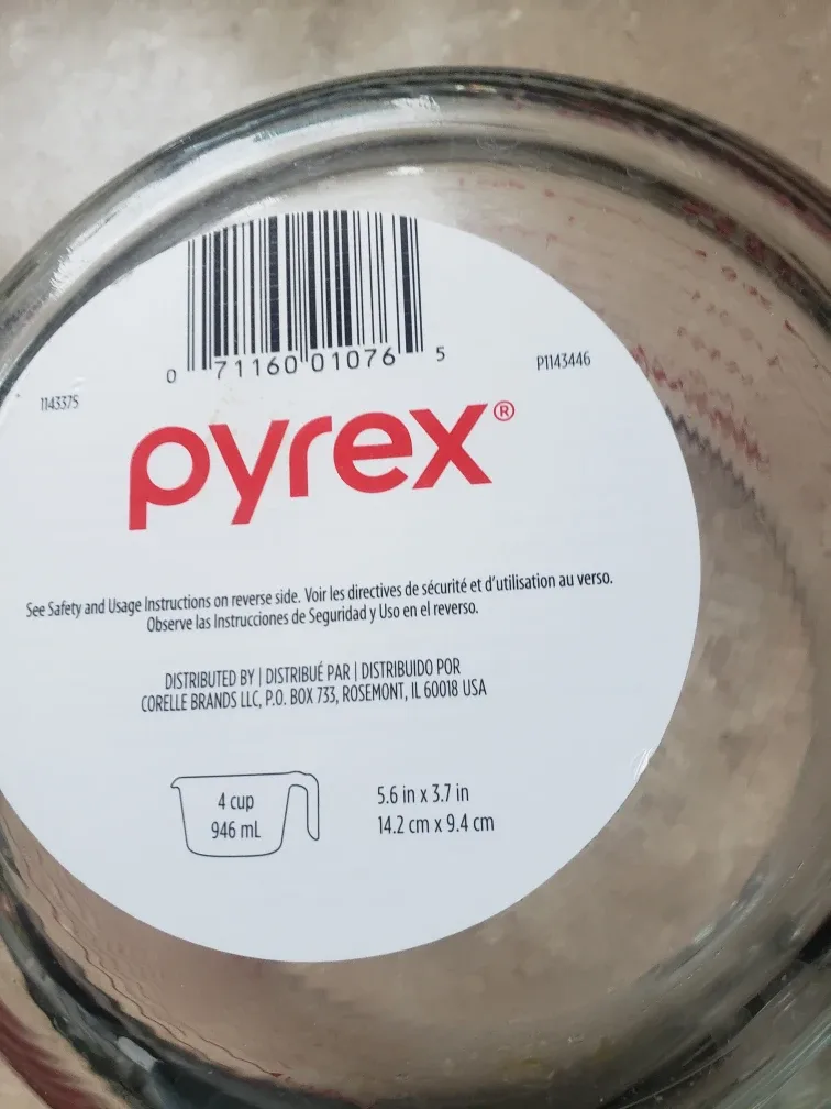 Pyrex 1-Quart Glass Measuring Cup image indicator(2)