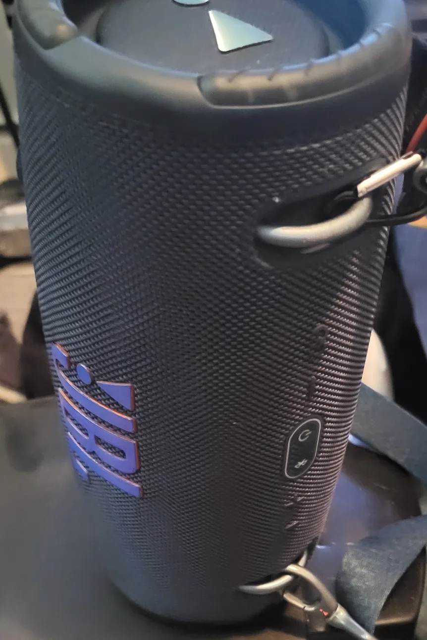 JBL Xtreme 3 Portable Bluetooth Speaker - Blue image indicator(7)