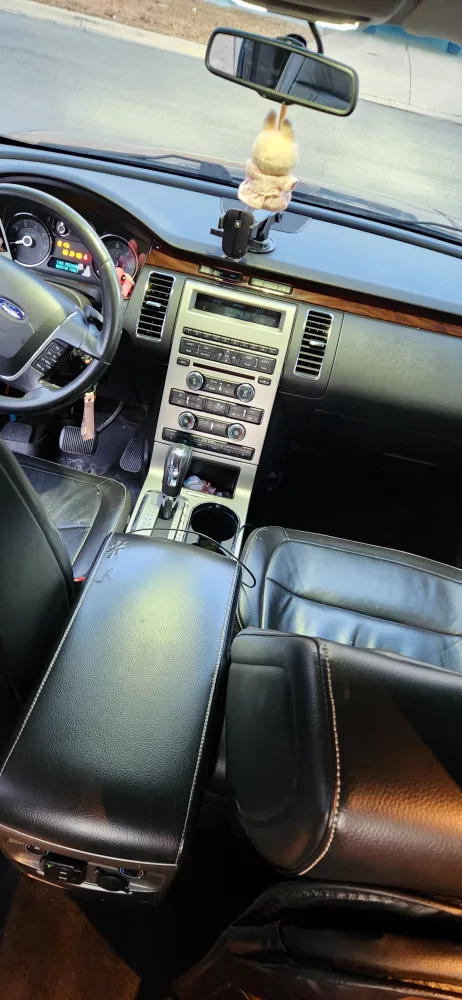 2010 Ford Flex Limited AWD image indicator(5)