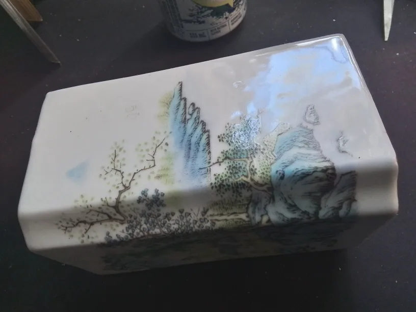 Chinese Famille Rose Porcelain Brush Pot with Mark image indicator(4)