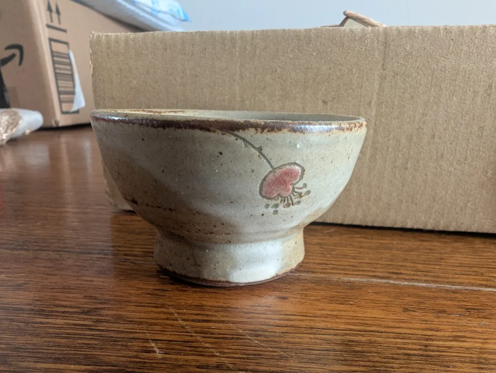 Vintage ceramic cups from Korea image indicator(2)