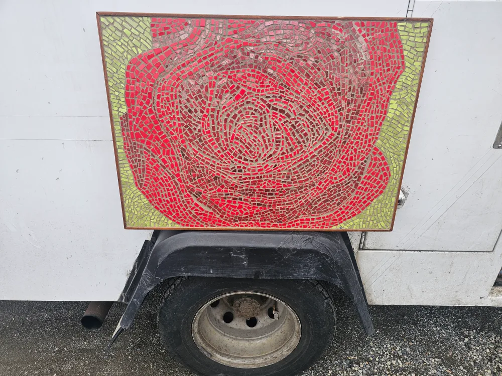 Vintage Red Rose Mosaic Wall Art image indicator(3)