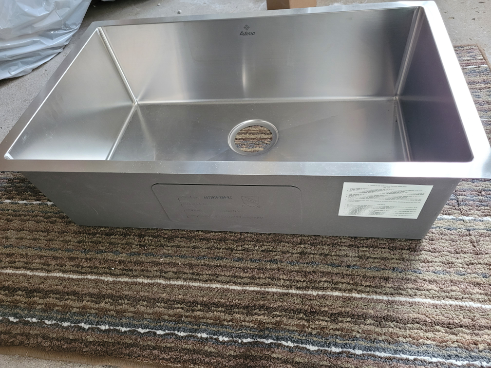 Astoria Stainless Steel Kitchen Sink - New - photo 3