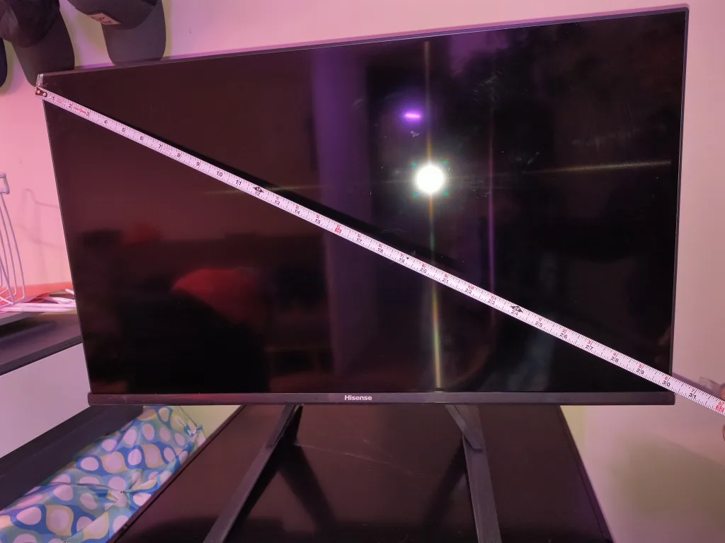 Hisense 32" Smart TV thumbnail