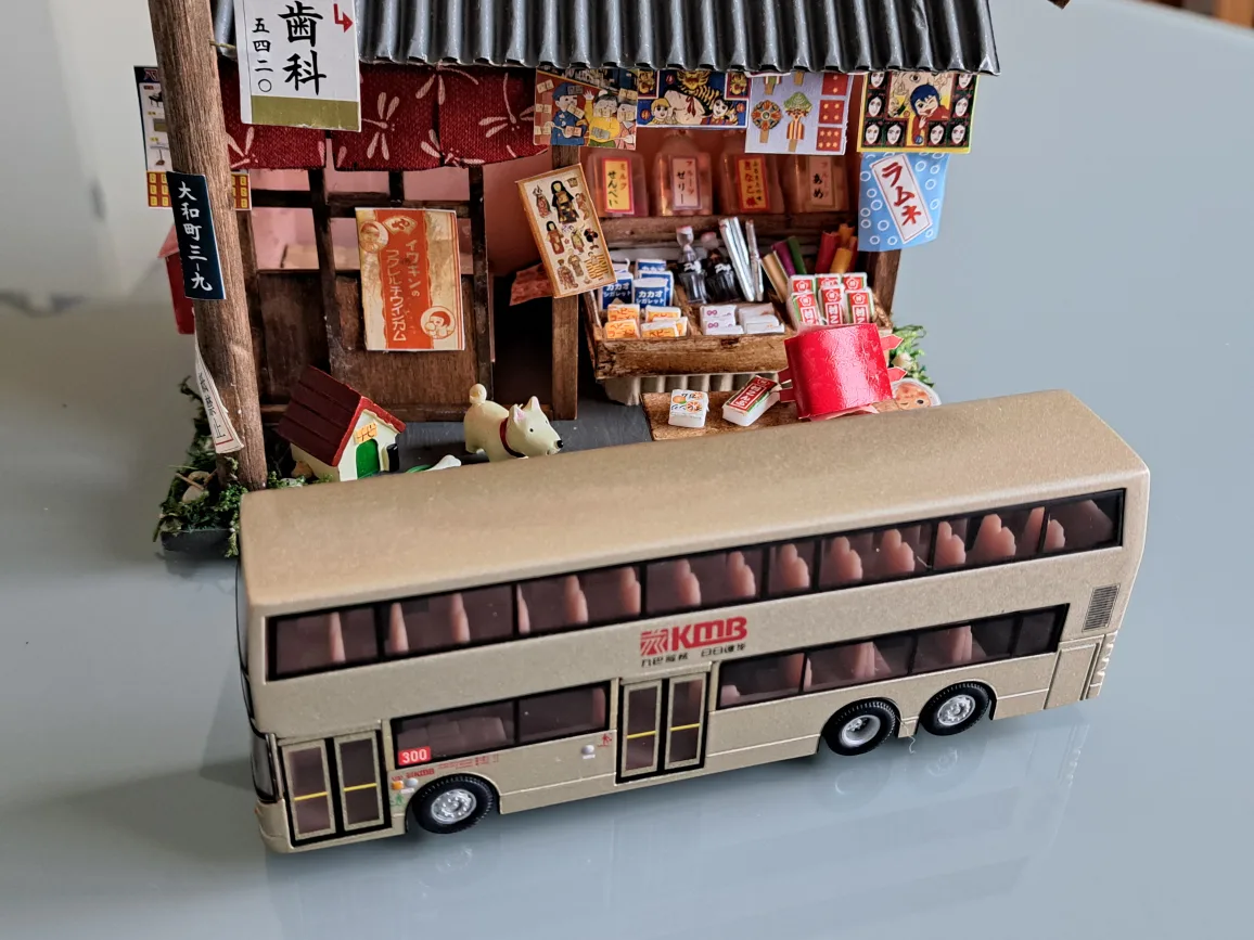 HONG KONG 1/76 KMB DENNIS BUS Model image indicator(9)