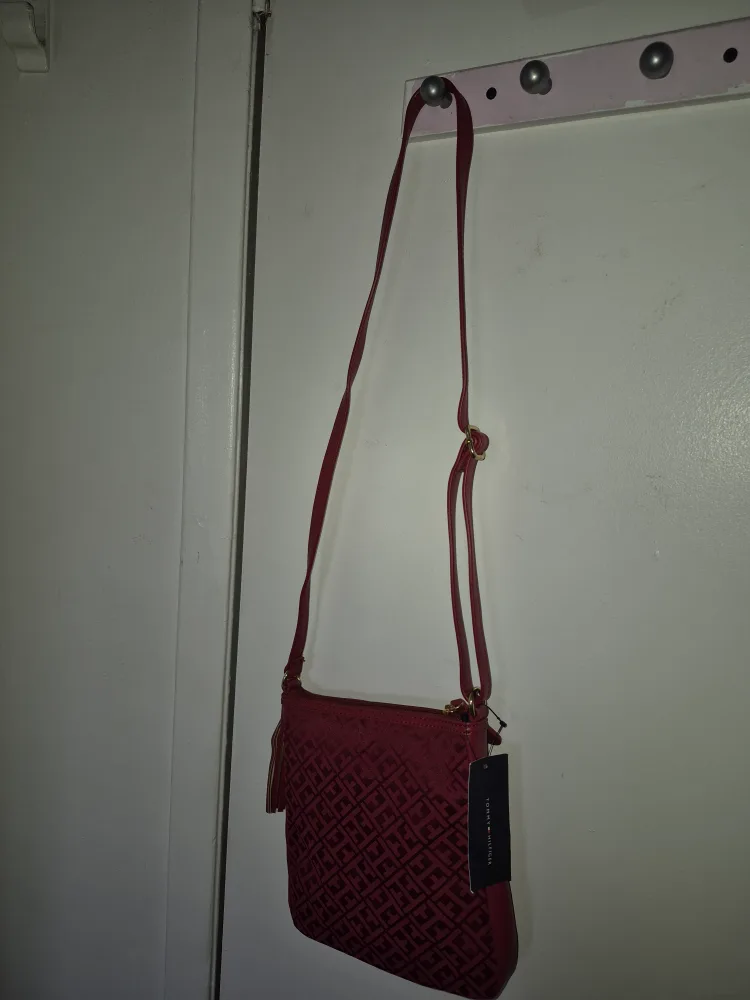 Tommy Hilfiger Red Crossbody Bag image indicator(3)