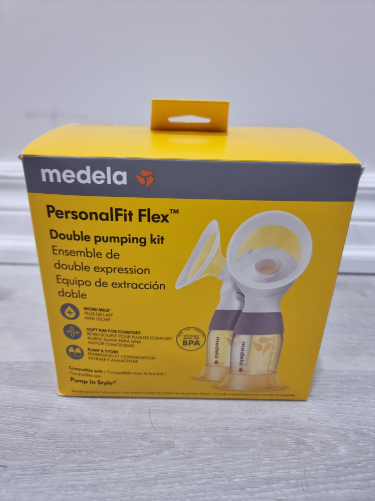 Medela Pump In Style with PersonalFit Flex + Handsfree Cups - photo 2