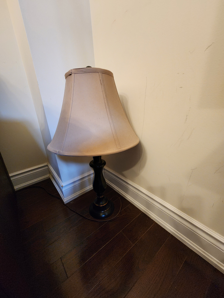 Elegant 3 lamps ( 1 Floor & 2 Table Lamps with Beige Shade) - photo 4