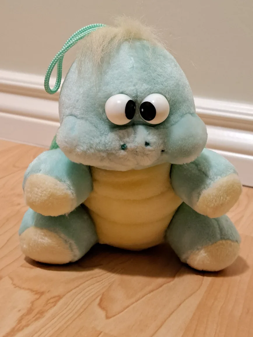 Vintage Plush Turtle Toy 8" image indicator(3)