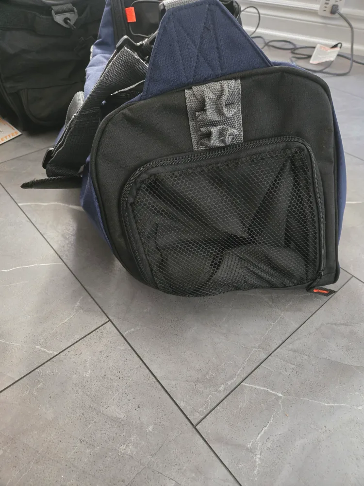 Large Blue and Black Duffle Bag image indicator(4)