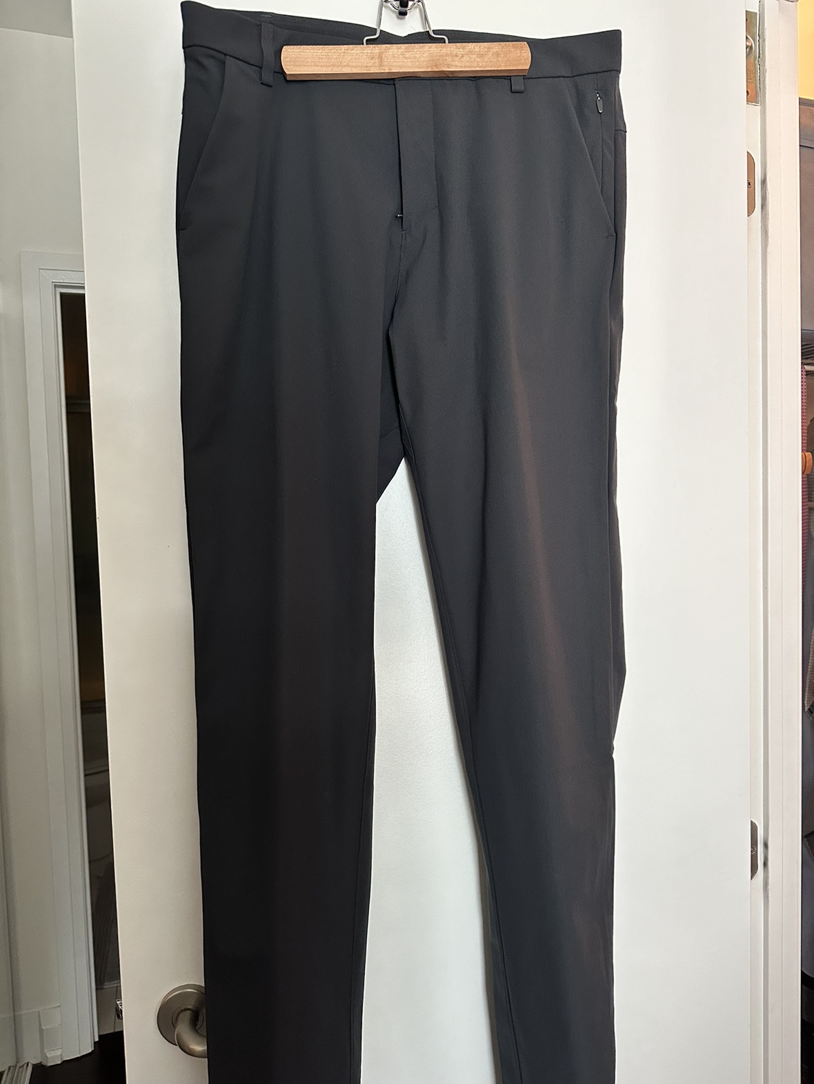Lululemon Commission Pant Classic 37"L Black Size 34 Tall - photo 4