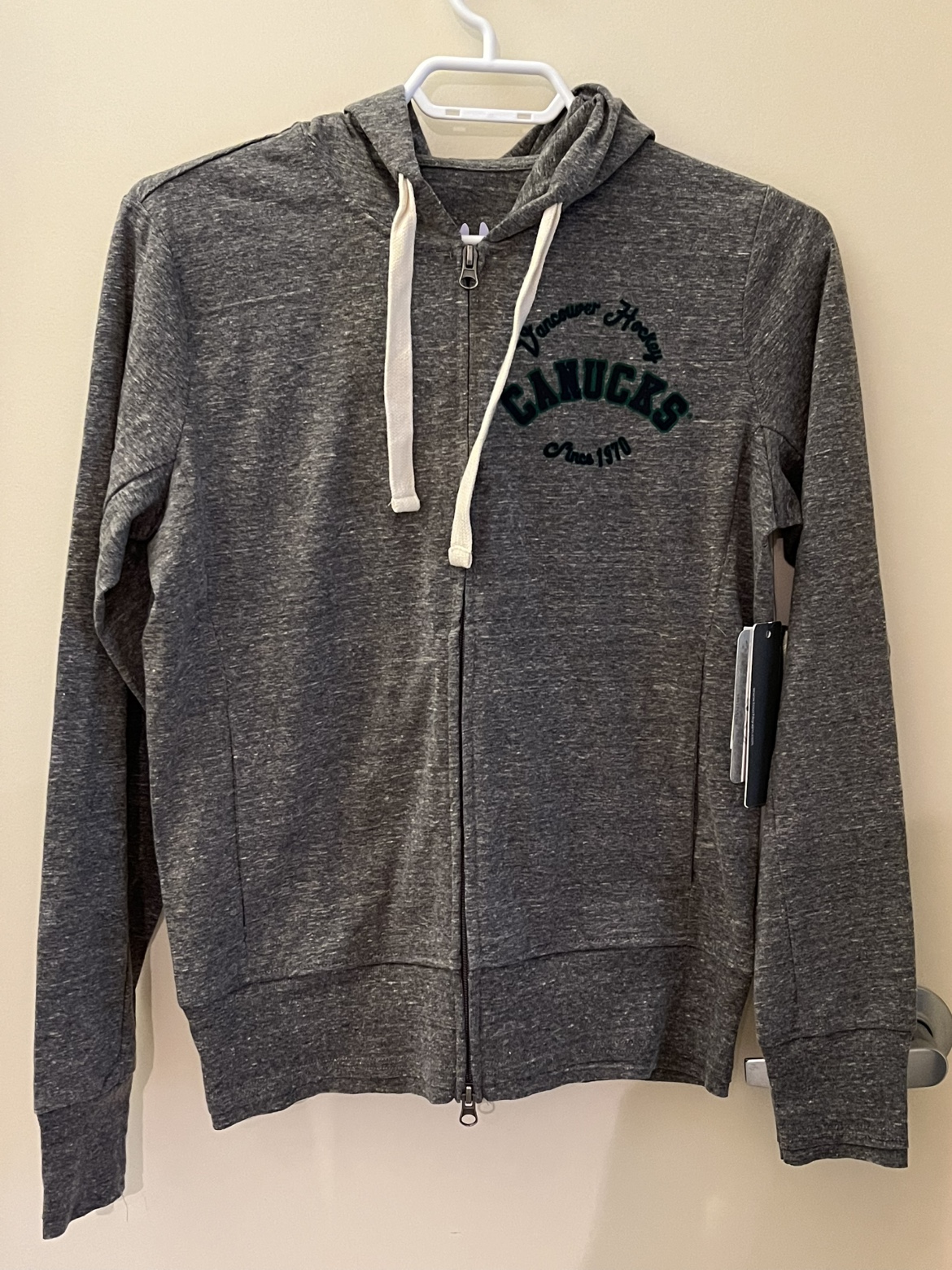 Canucks ladies full zip hoodie
