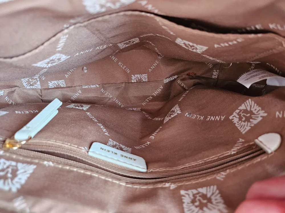 Anne Klein White Handbag image indicator(3)