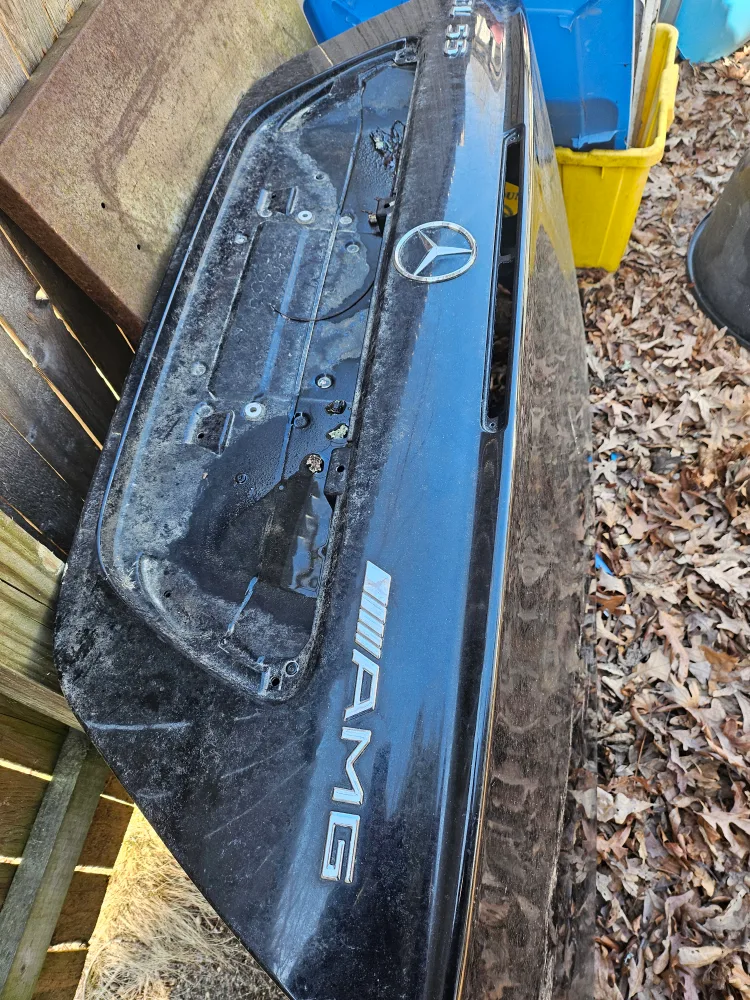 Mercedes-Benz AMG Trunk Lid image indicator(2)