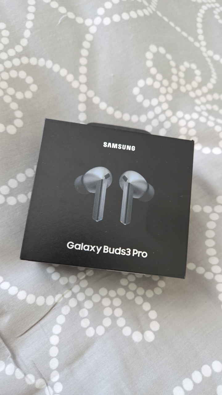 Samsung Galaxy Buds3 Pro Wireless Earbuds - photo 2