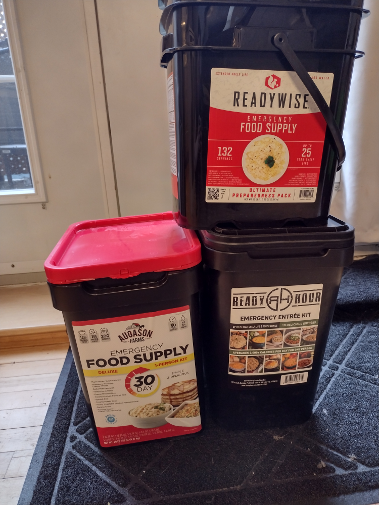 Emergency Food Supply Bundle - Freeze Dried good for 20+ years