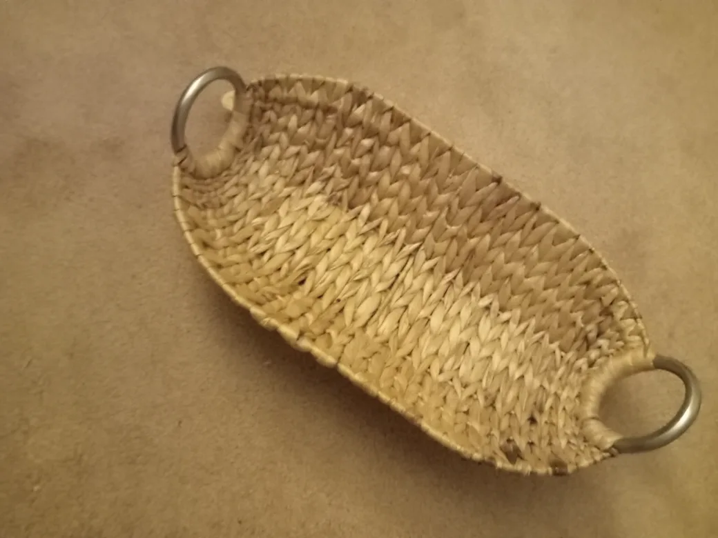 # Free Cycle - Water Hyacinth Handwoven Basket image indicator(2)