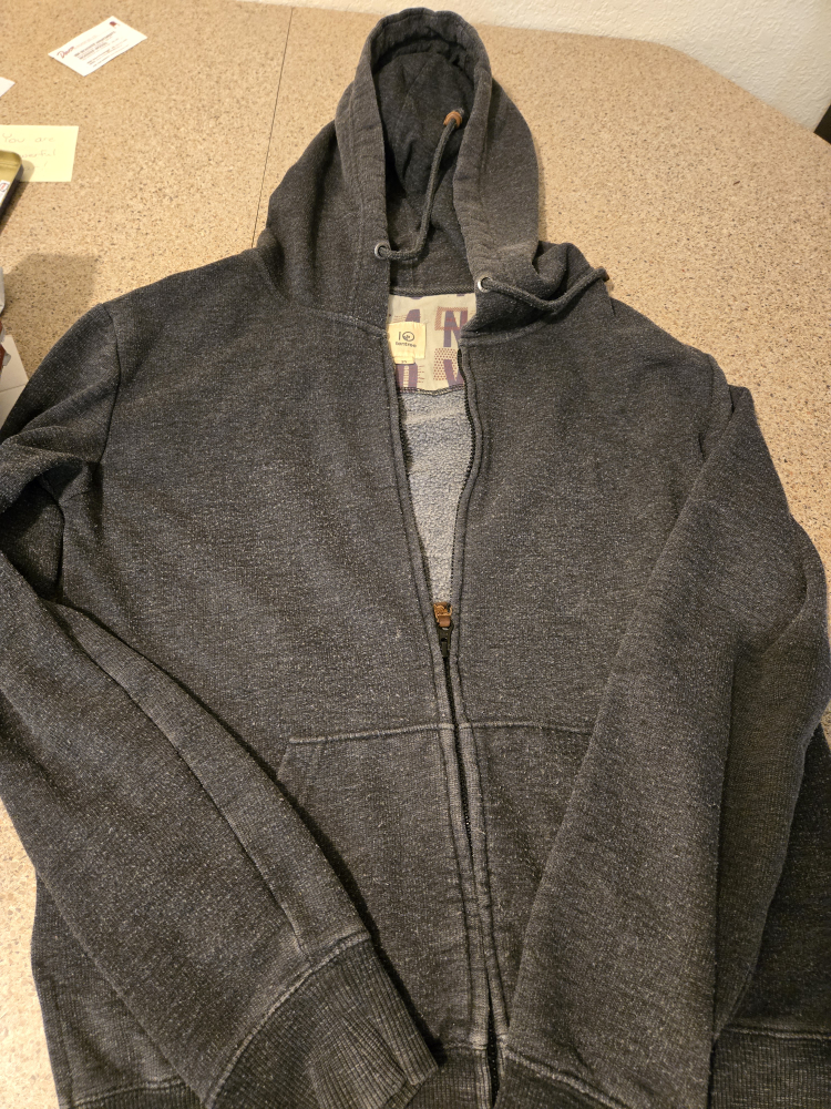Tentree womans Size Medium Zip-Up Hoodie