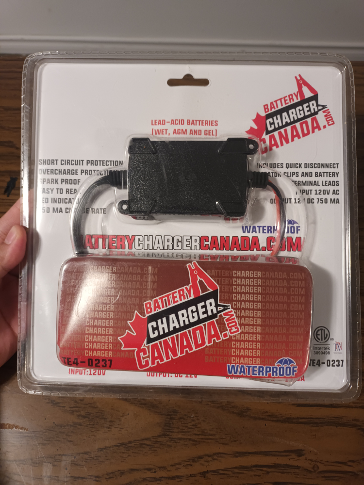 Battery Charger Canada 12V Waterproof Battery Charger - photo 2