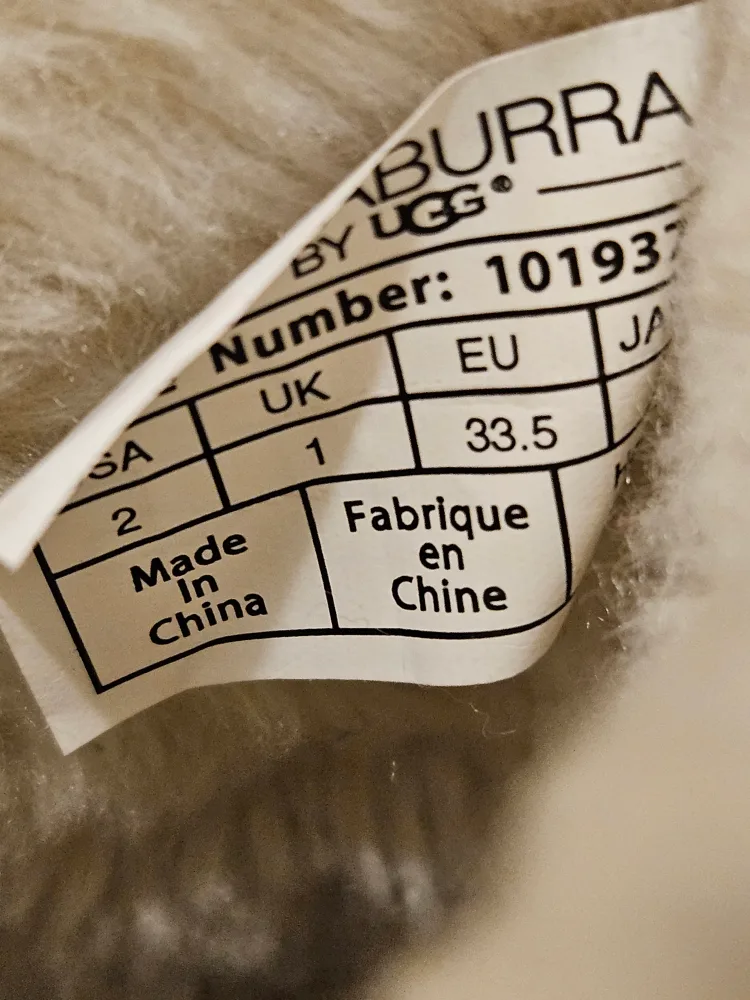 Koolaburra by UGG Burgundy Suede Boots - Youth Size 2 image indicator(7)