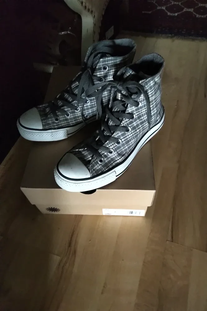 Converse Chuck Taylor All Star Plaid High Tops image indicator(2)