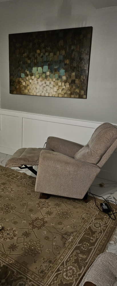 LAZBOY Power Wall Recliner - photo 2
